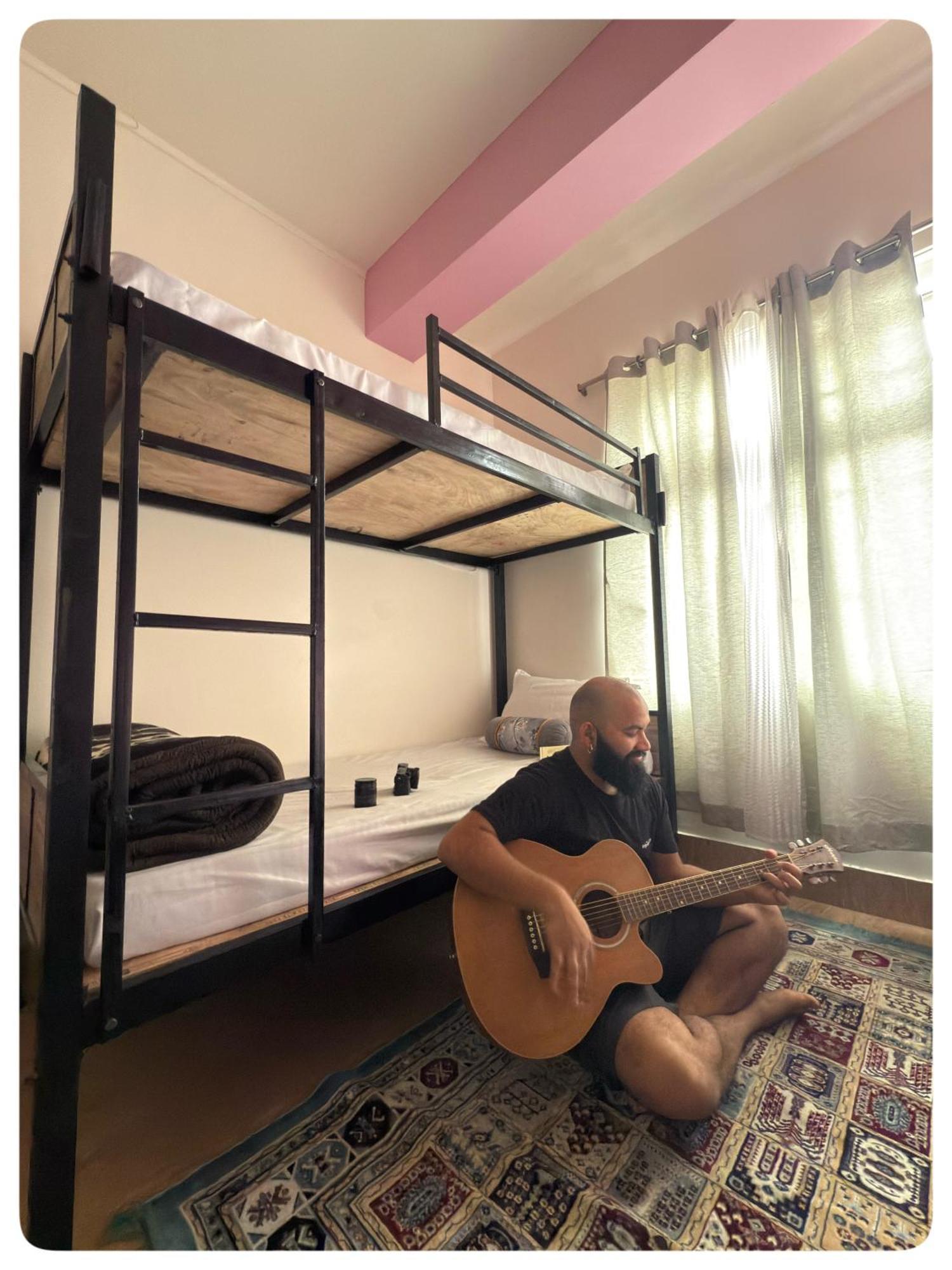 Stargaze Backpackers Shillong Hostel Luaran gambar